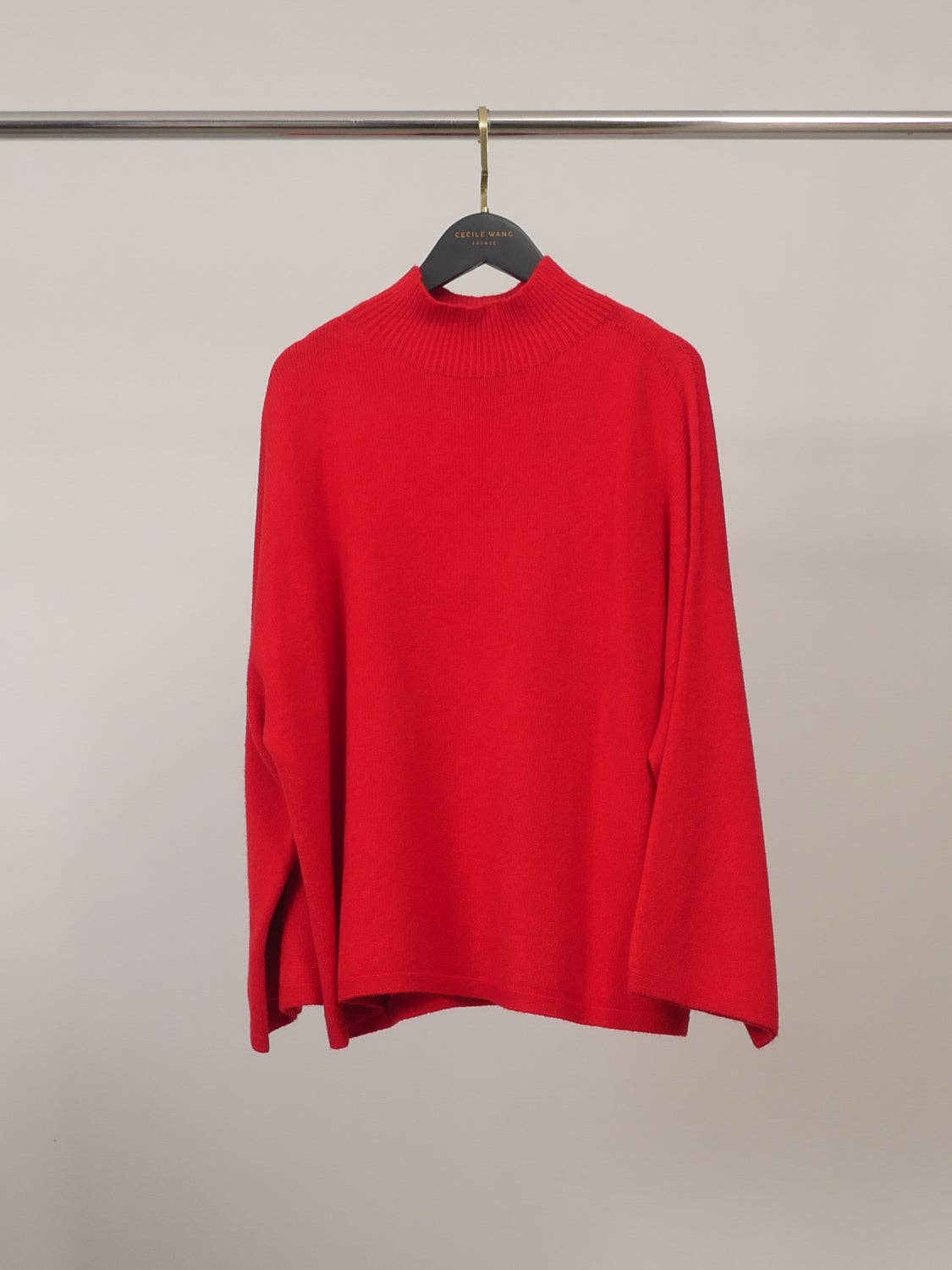 Pull ample en maille souple à col montant YF570580
