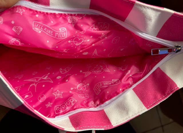 Sac rayé rose Mon sac de bombasse marque les vilaines filles