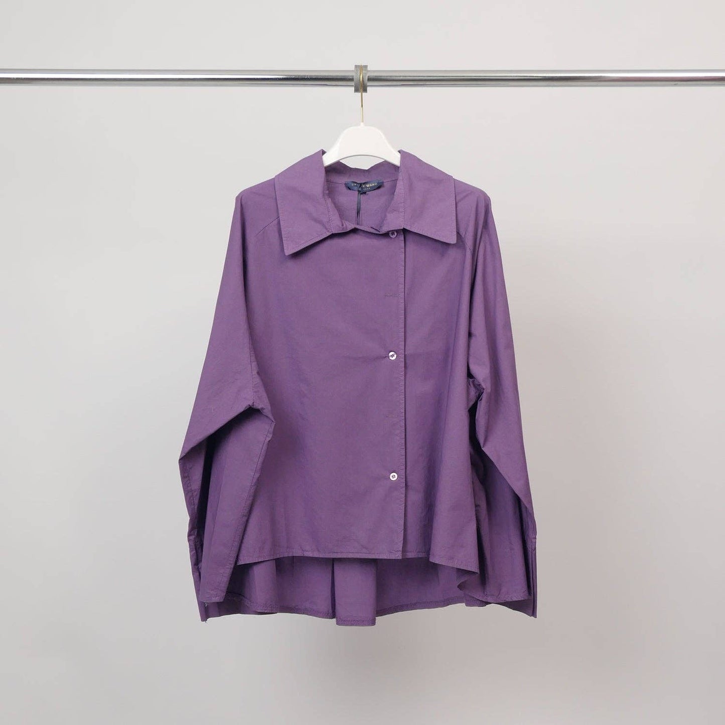 Chemise en coton à boutonnage asymétrique – DB14916: Blanc