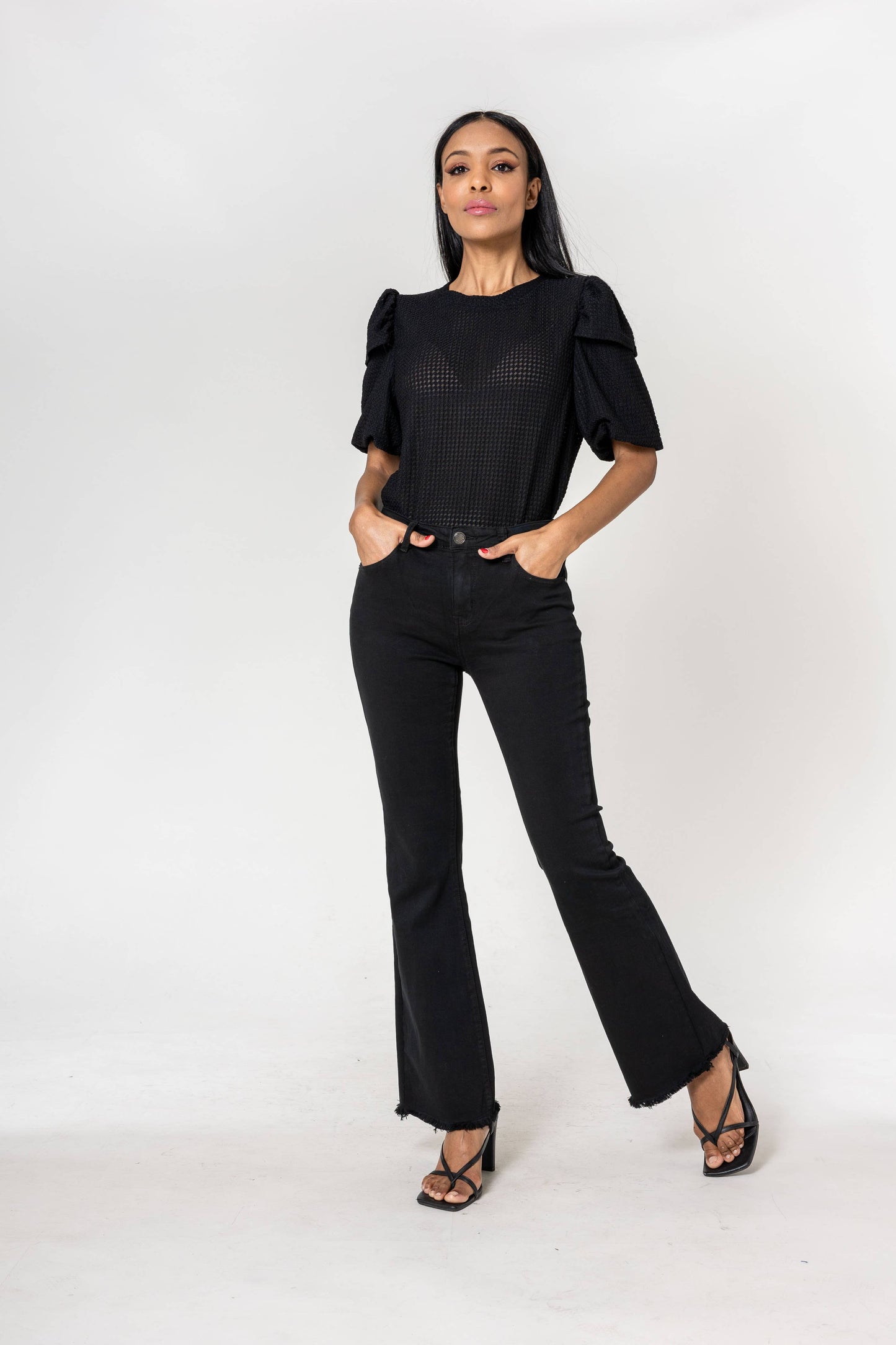 Pantalon Nina Carter bootcut effiloché en bas de jambe Noir