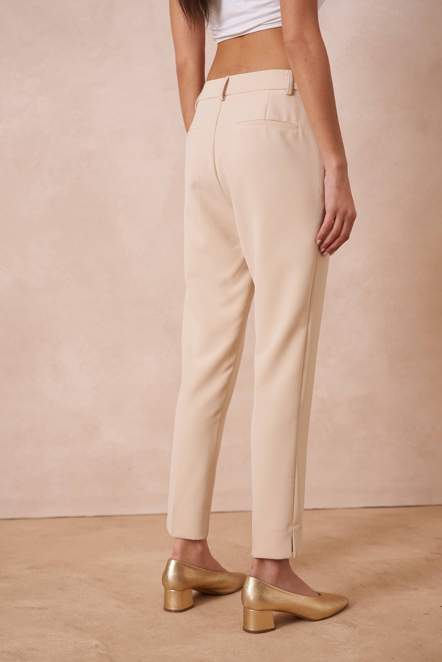 [Timeless] Pantalon cigarette taille haute: Beige / Sx1 Mx1 Lx1 XLx1