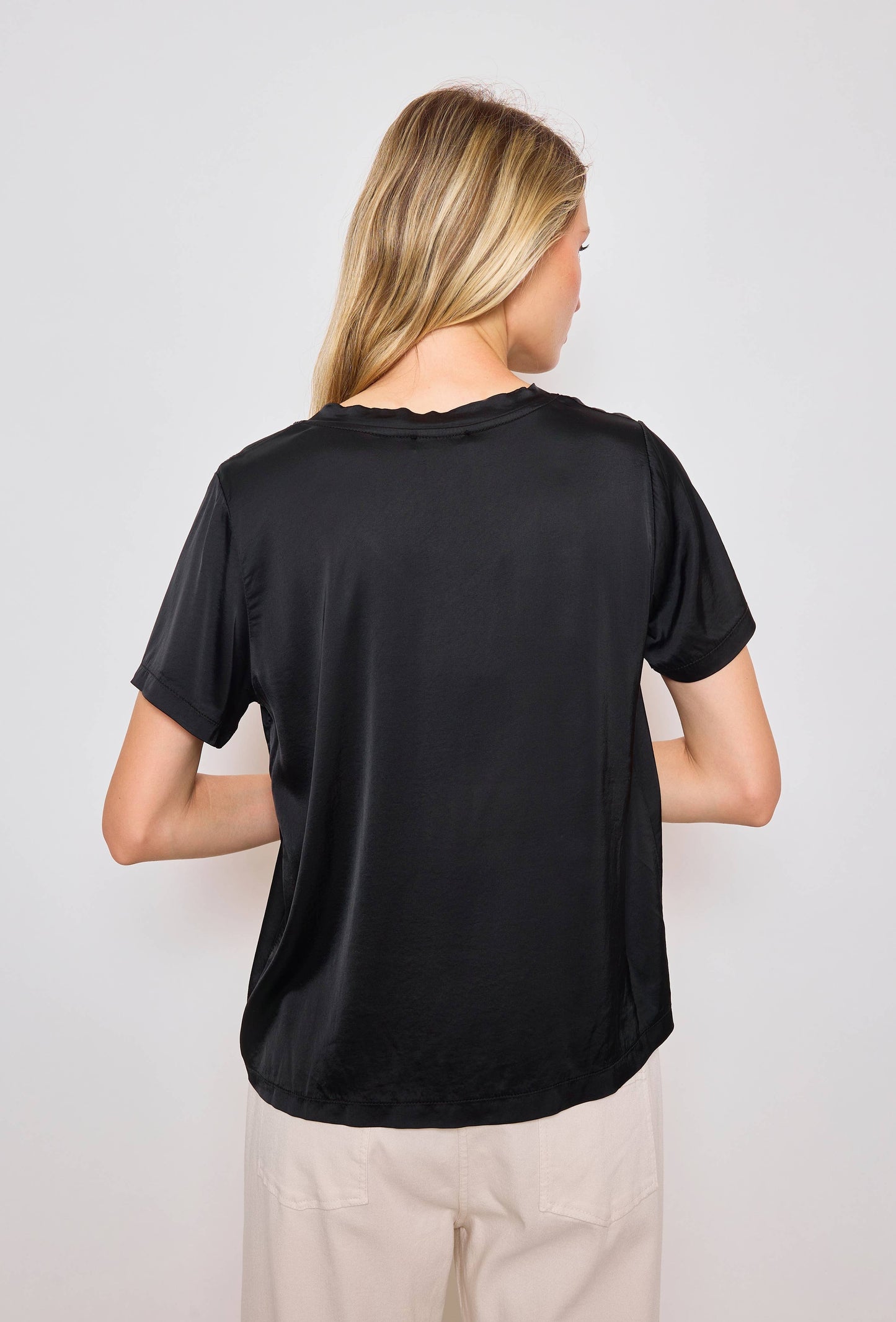 T-shirt fluide à col V
