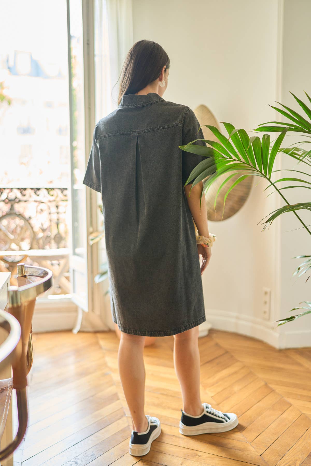 Robe Dalia en denim à col chemise: Bleu Foncé