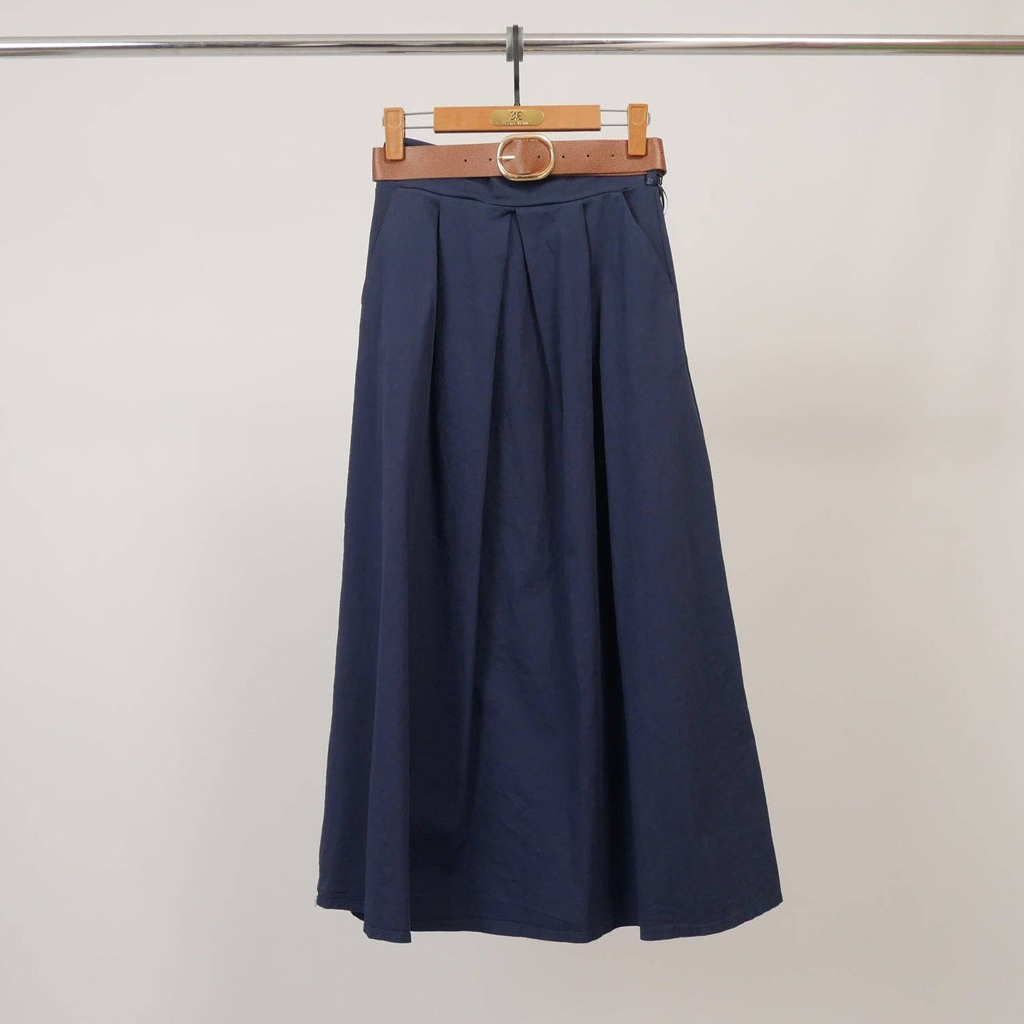 Jupe midi ceinturée à plis taille élastiquée TDM19323-11