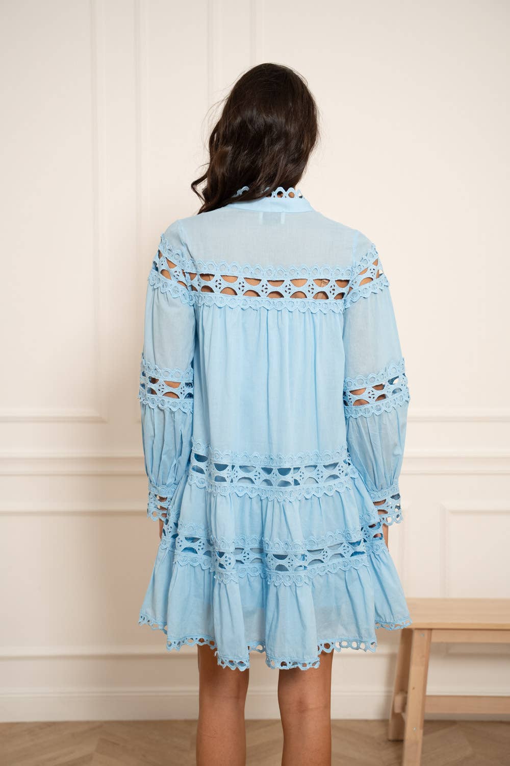Robe courte Ellie en coton ajouré - 81033