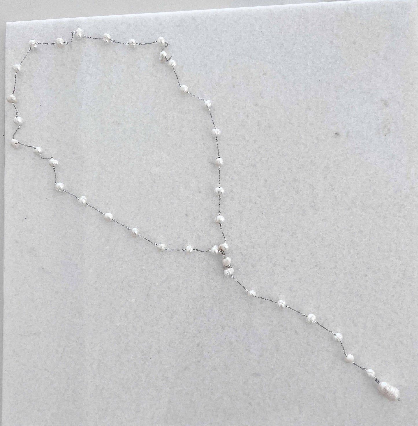 Collier lasso à perles en rosario: Or