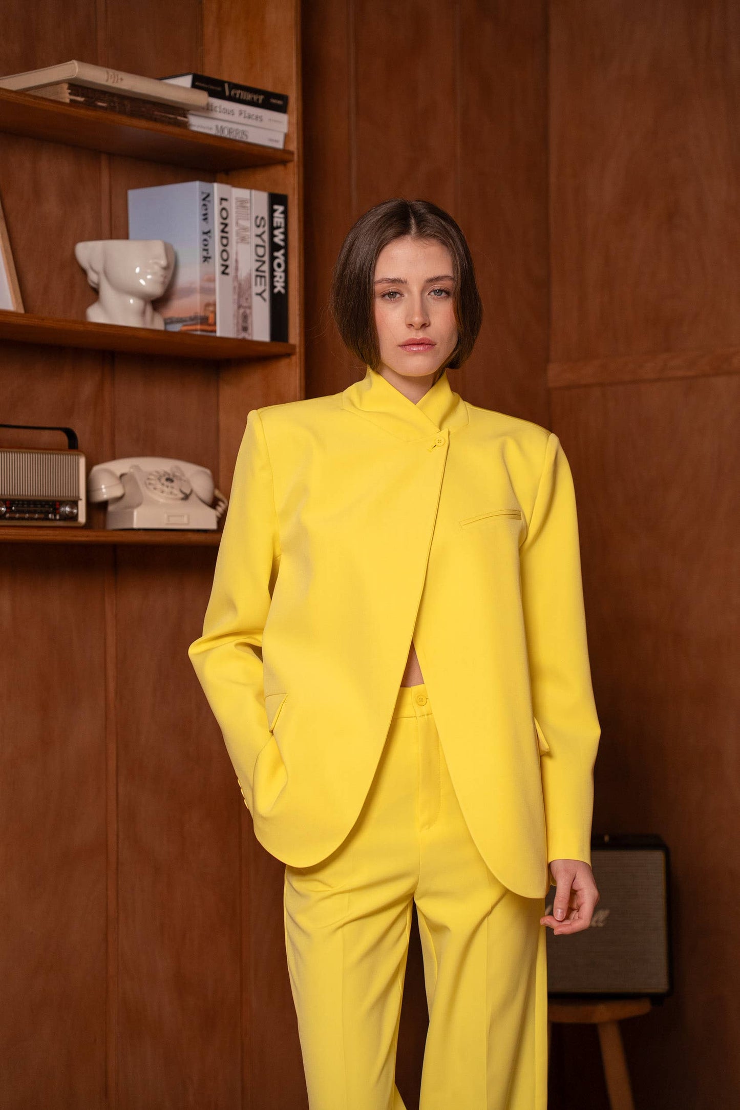 [Timeless] Veste structurée avec col officier repliable