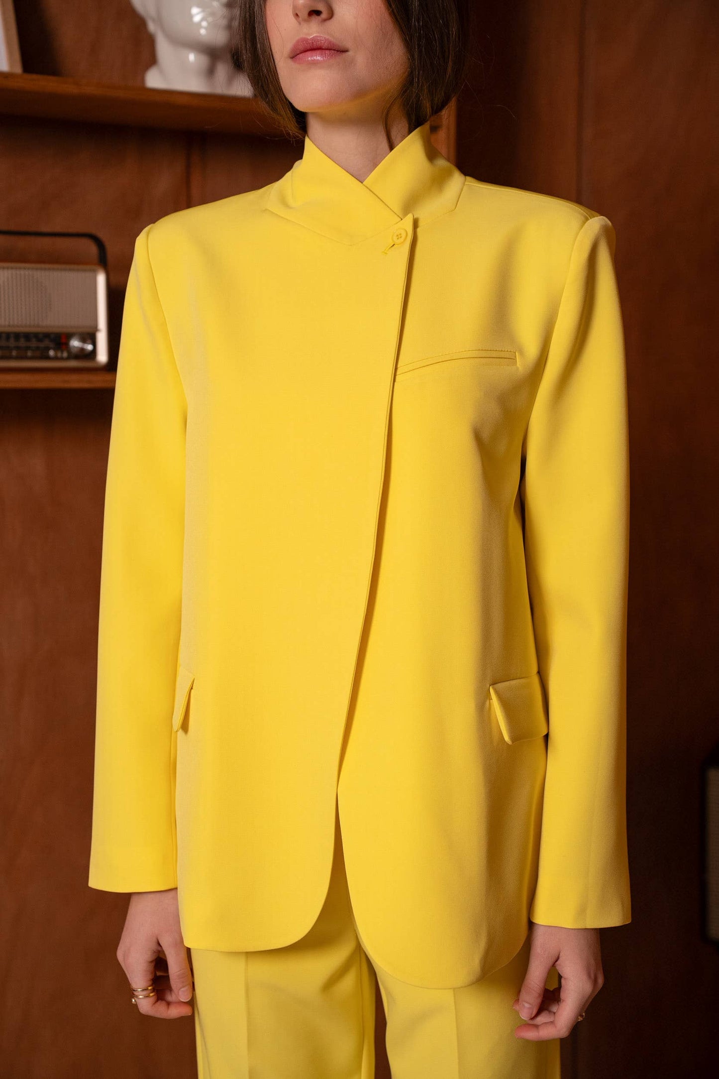 [Timeless] Veste structurée avec col officier repliable