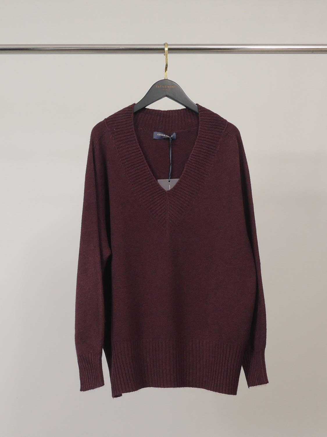 Pull col V côtelé YF570715