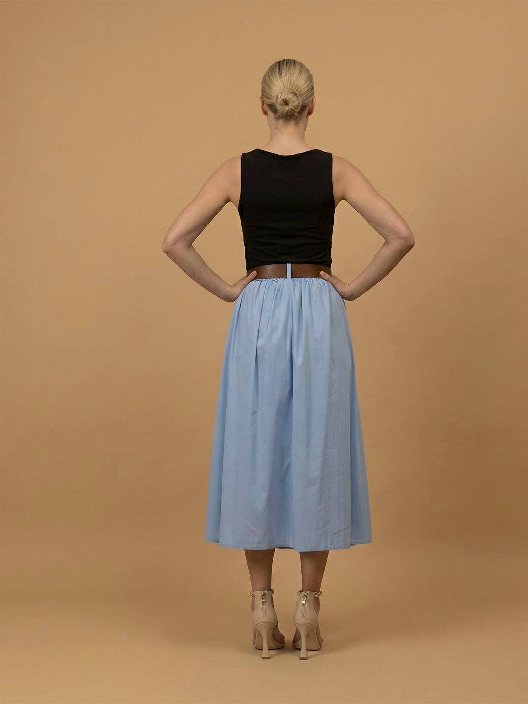 Jupe mi-longue évasée avec ceinture TDM52123-16