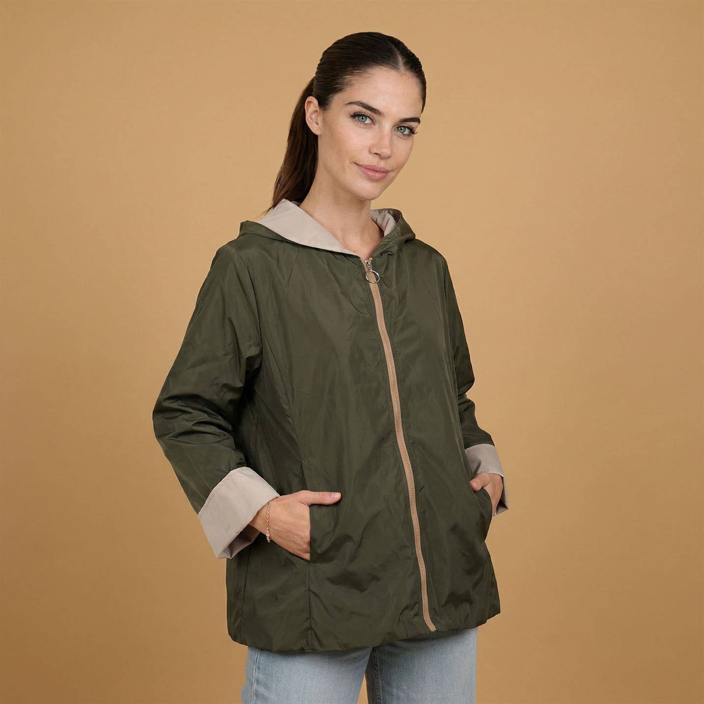 Veste imperméable à capuche HM7630