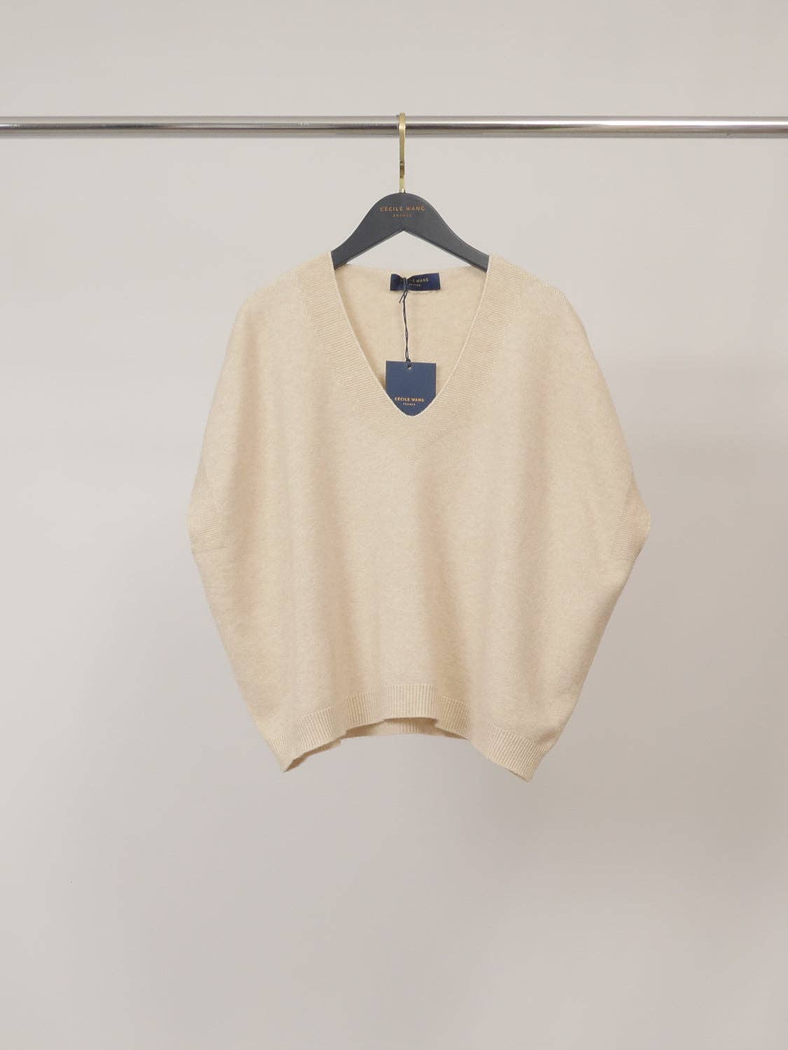 Pull ample col V HY26113