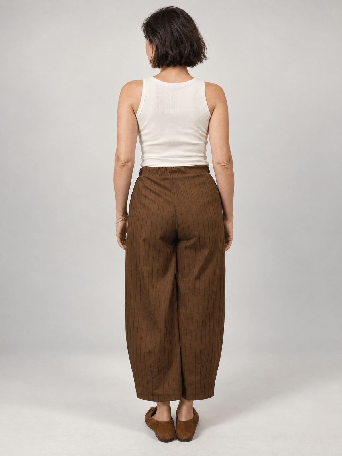 Pantalon ample à rayures verticales et taille élastique – THS67625BE2