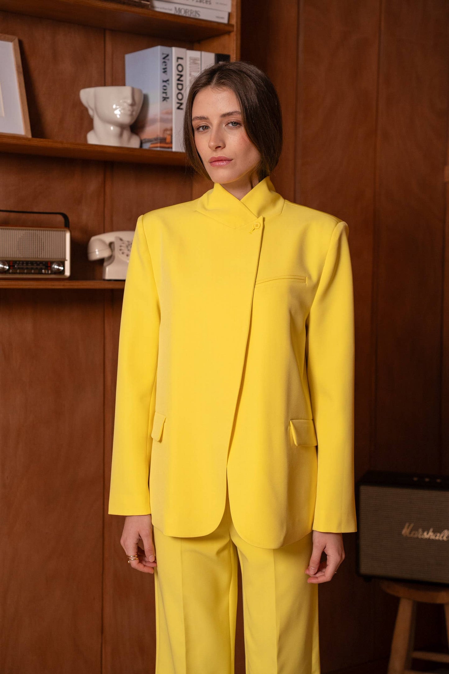 [Timeless] Veste structurée avec col officier repliable