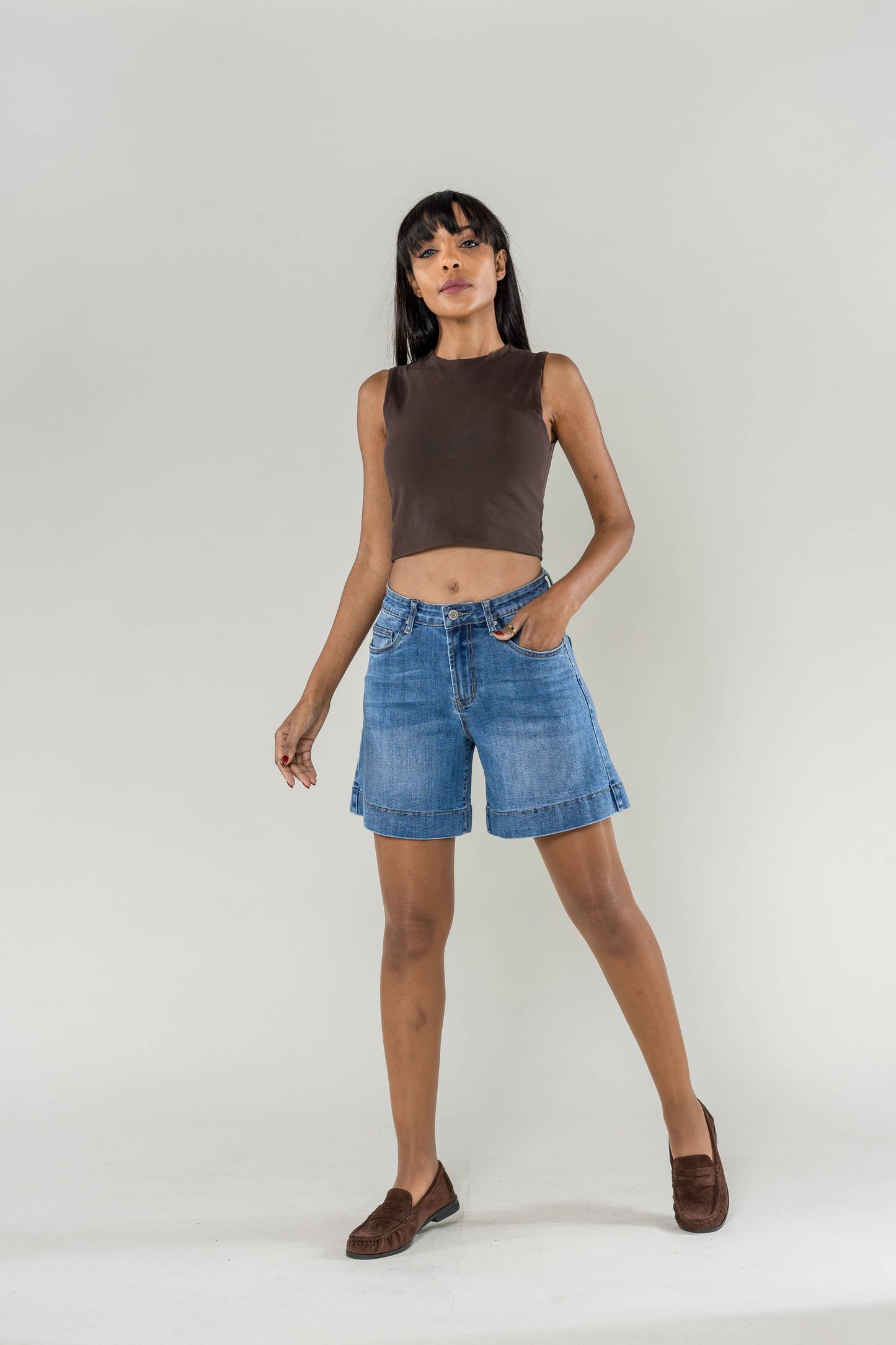 Denim Short long mi-cuisse en jean taille haute stretch P621
