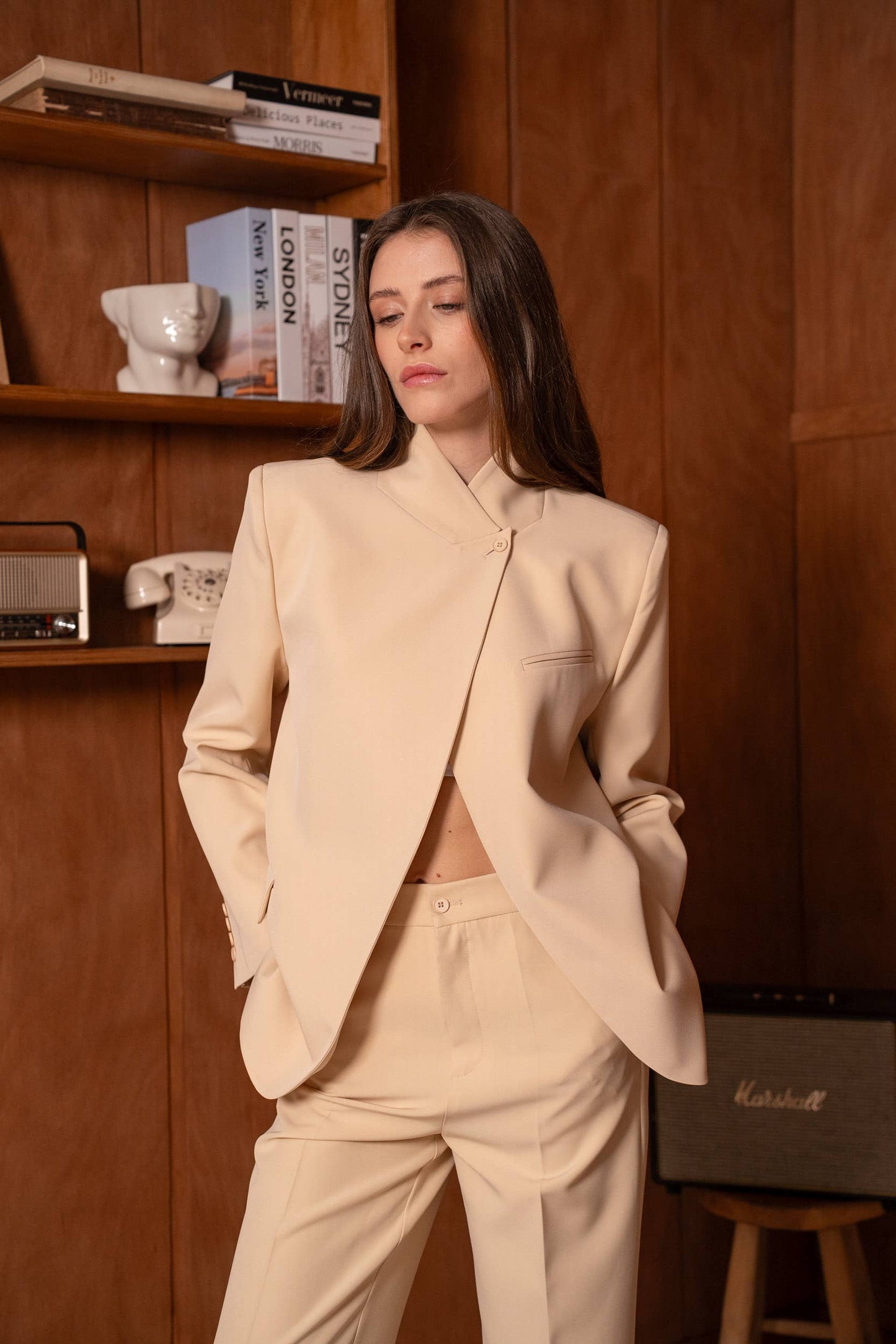 [Timeless] Veste structurée avec col officier repliable