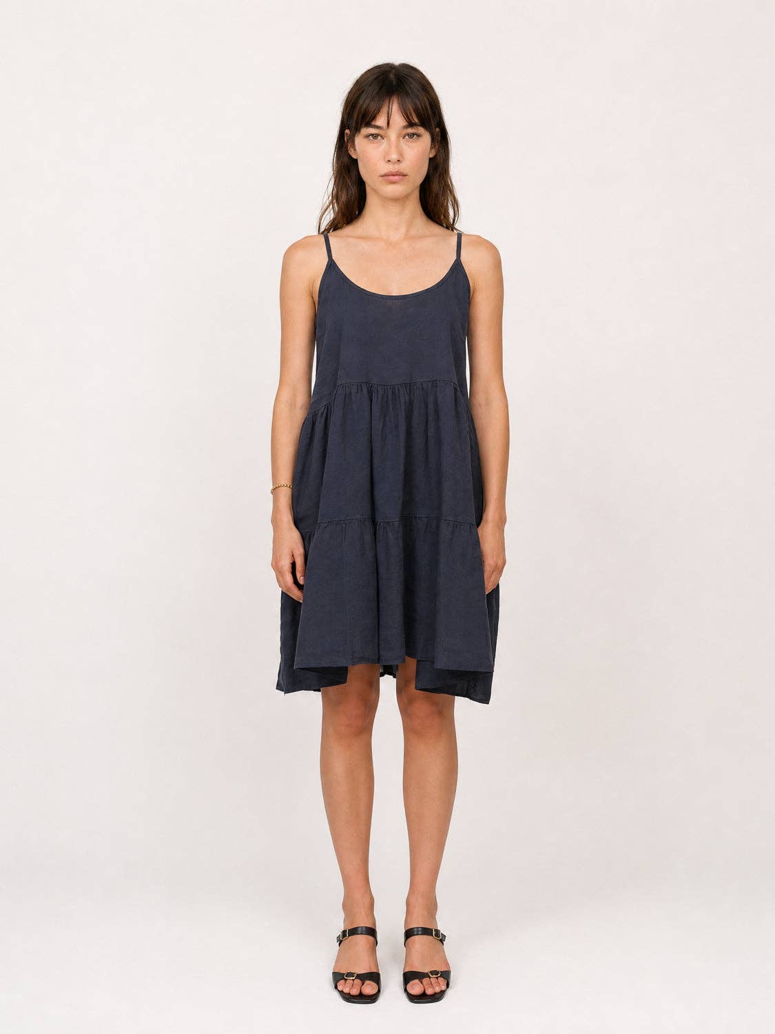 Robe courte en lin à bretelles TDM59525L