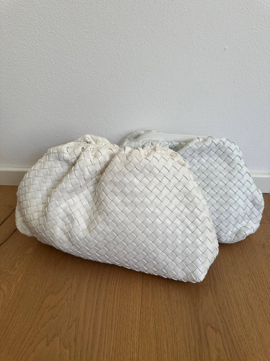 Grande pochette en cuir nappa tressé: blanc