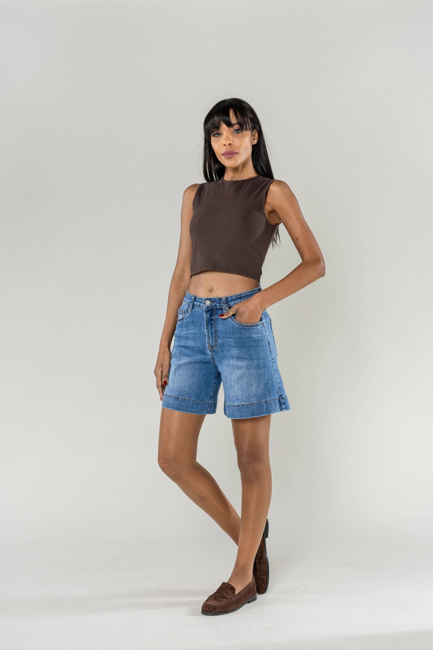 Denim Short long mi-cuisse en jean taille haute stretch P621