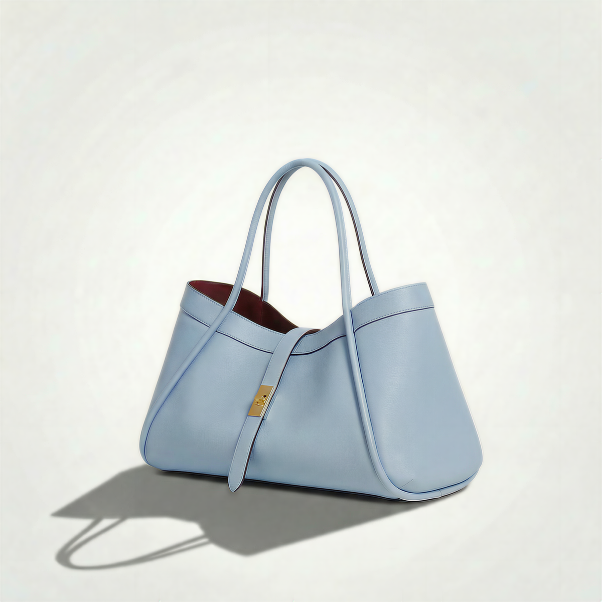Le sac en cuir le parfait moyenne allie élégance et praticité 34x20x15