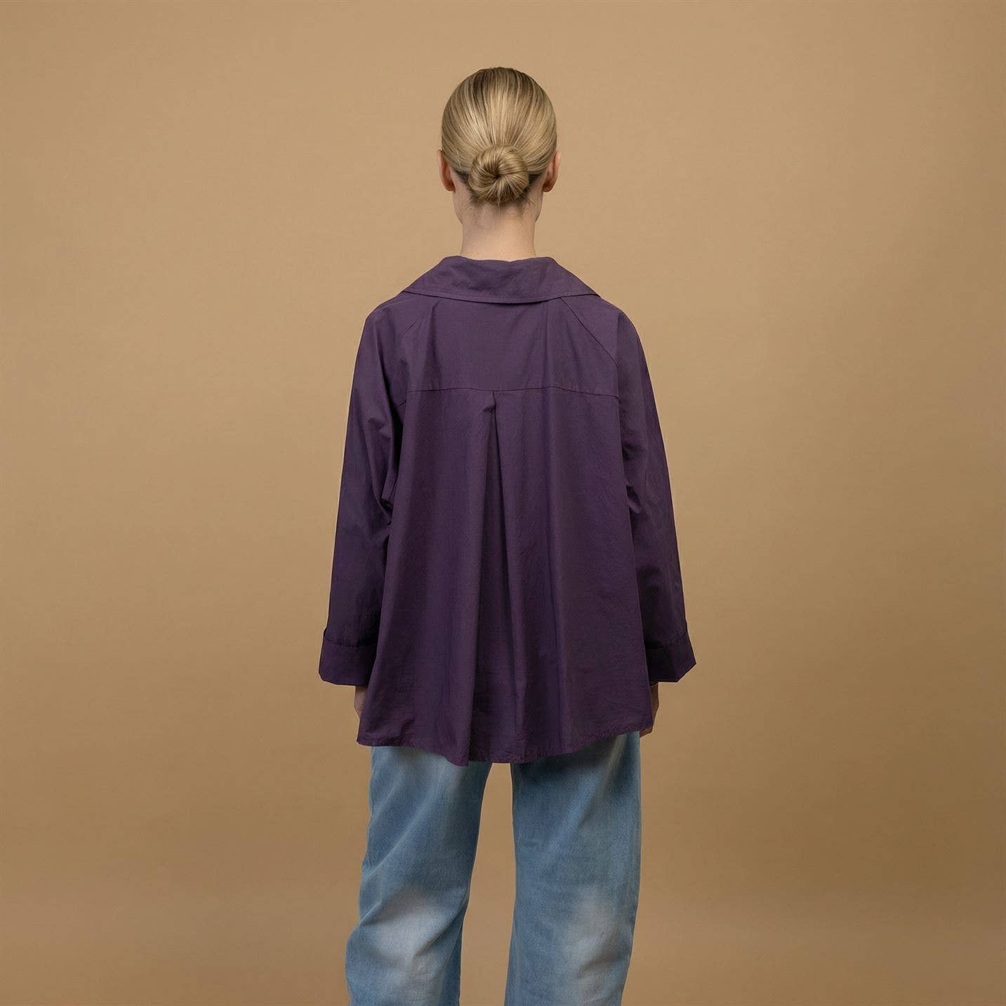 Chemise en coton à boutonnage asymétrique – DB14916: Blanc