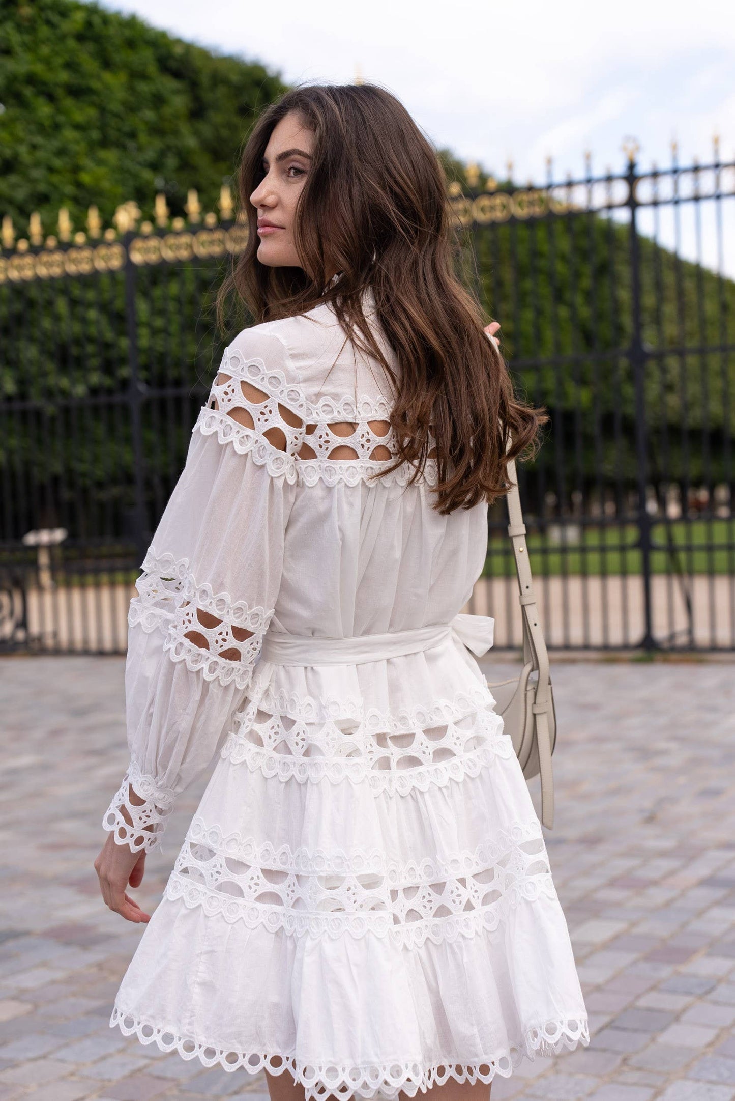 Robe courte Ellie en coton ajouré - 81033