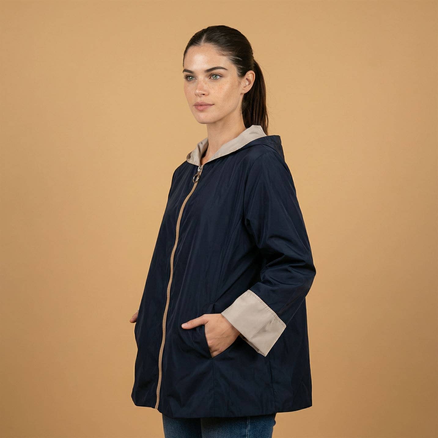 Veste imperméable à capuche HM7630