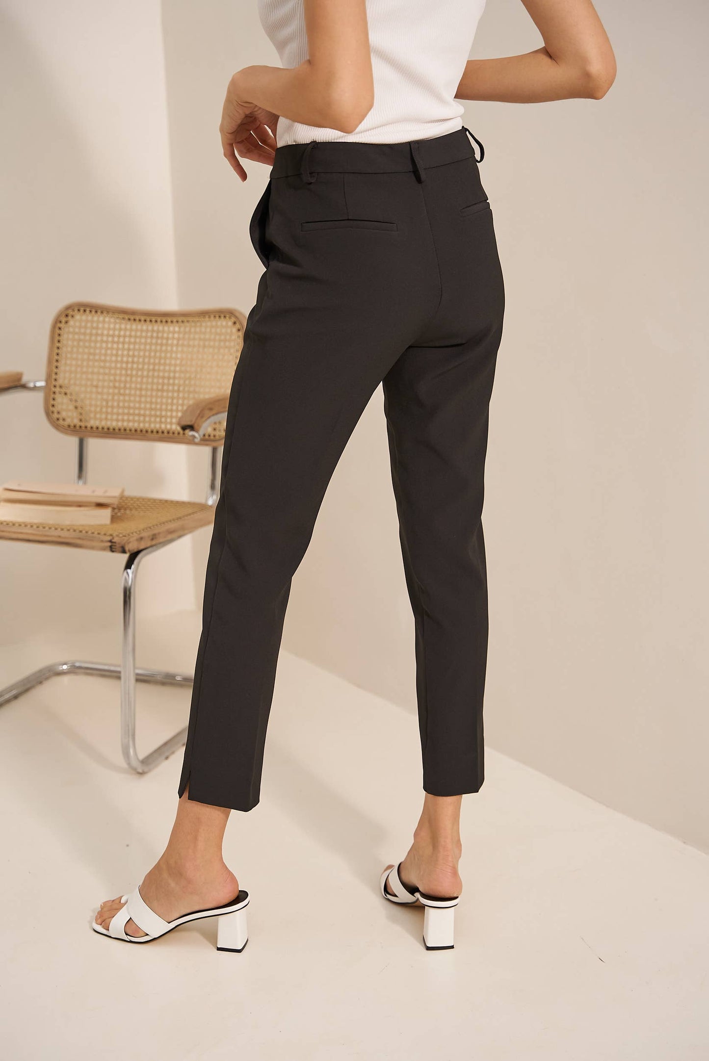 [Signature] Pantalon taille haute coupe cigarette : Noir