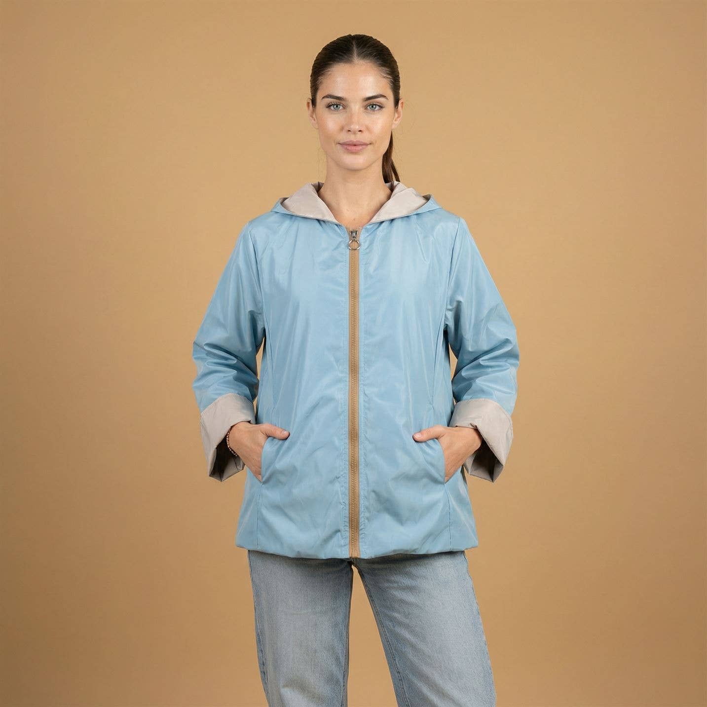 Veste imperméable à capuche HM7630