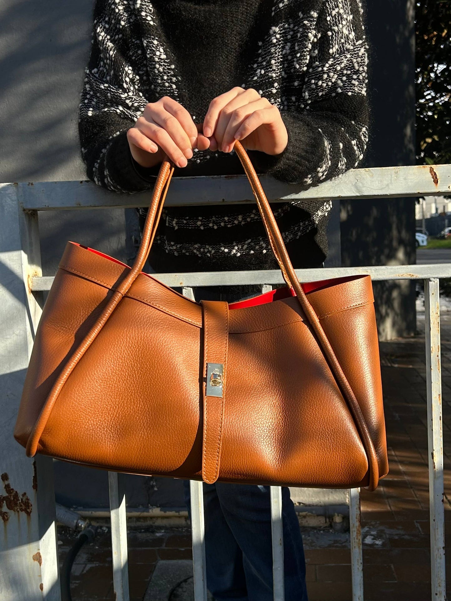 Sac en Cuir Véritable Fabriqué en Italie Élégant 45x25x20cm