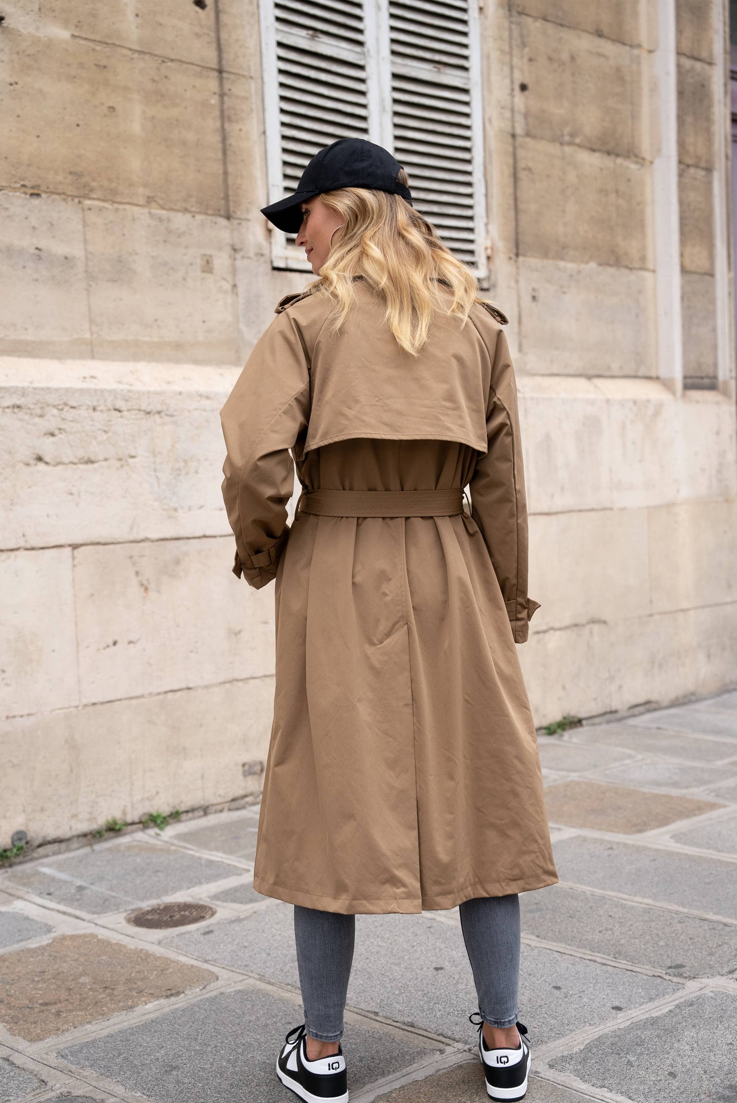 Trench long avec double boutonnage: Camel