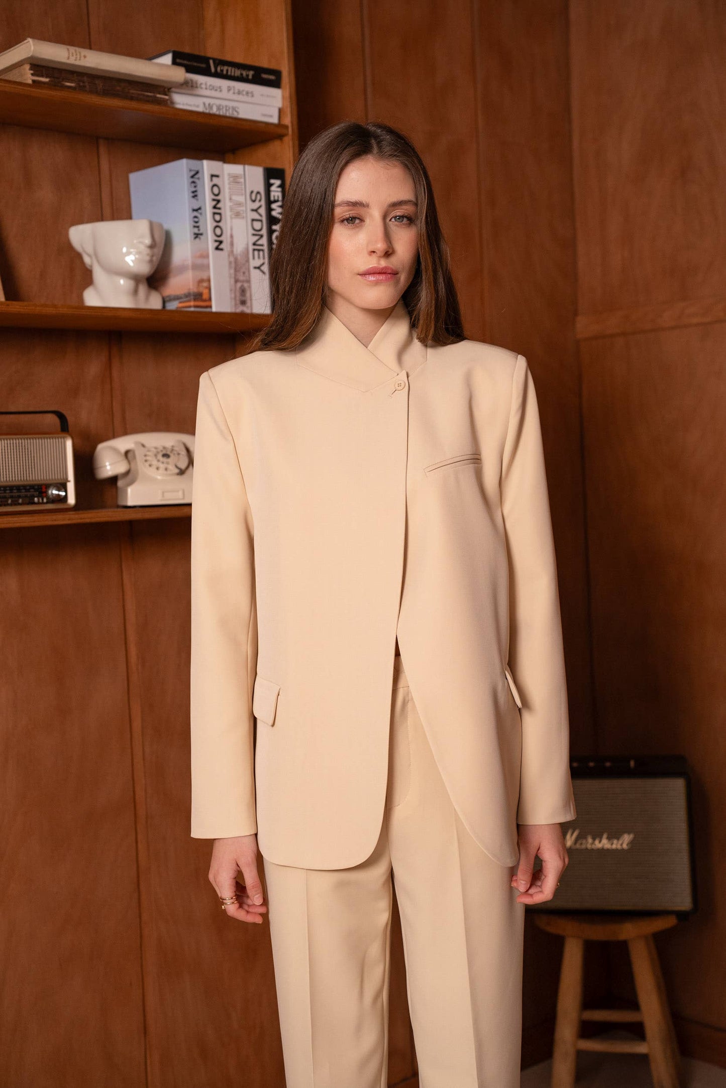 [Timeless] Veste structurée avec col officier repliable