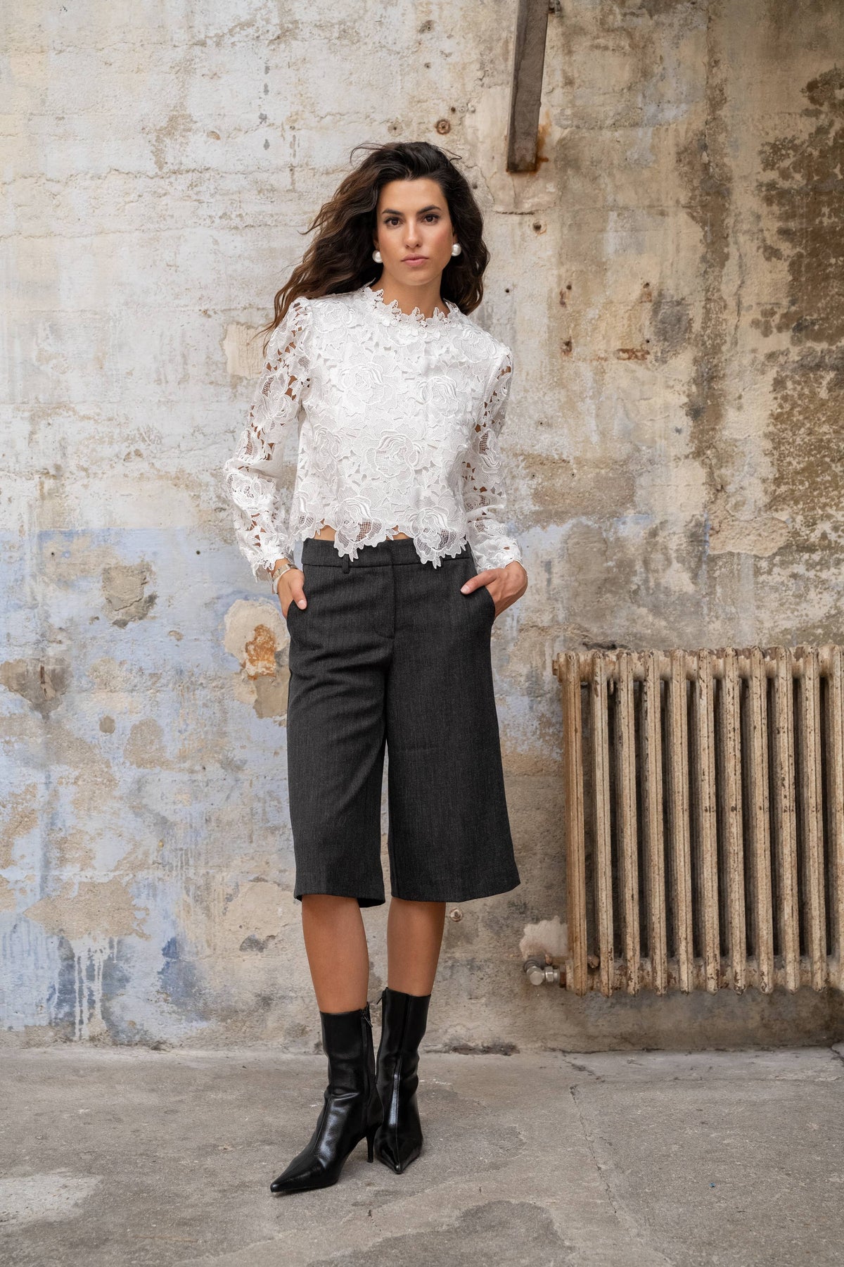 Blouse en guipure H326A