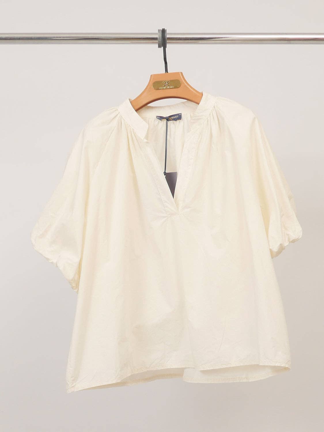 Blouse col V manches courtes DB41029