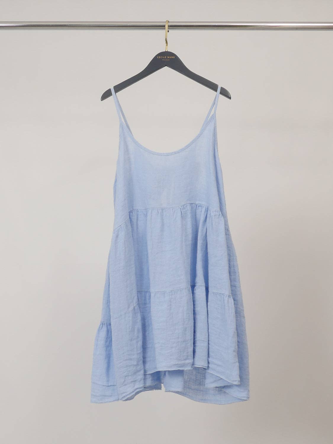 Robe courte en lin à bretelles TDM59525L