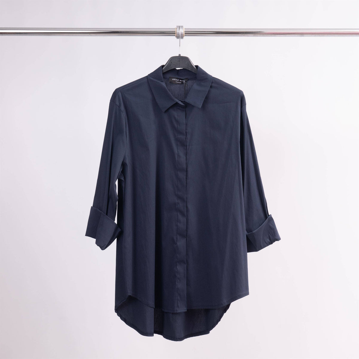 Chemise à patte invisible coupe droite – 12550320