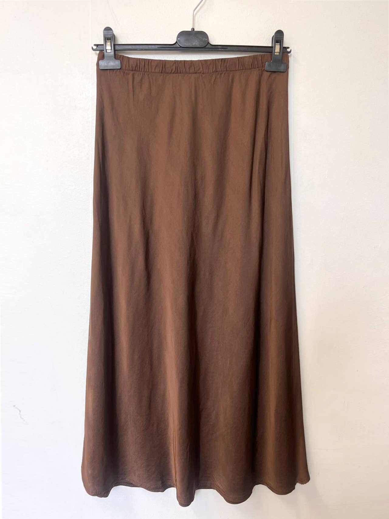 Jupe longue évasée avec taille élastique