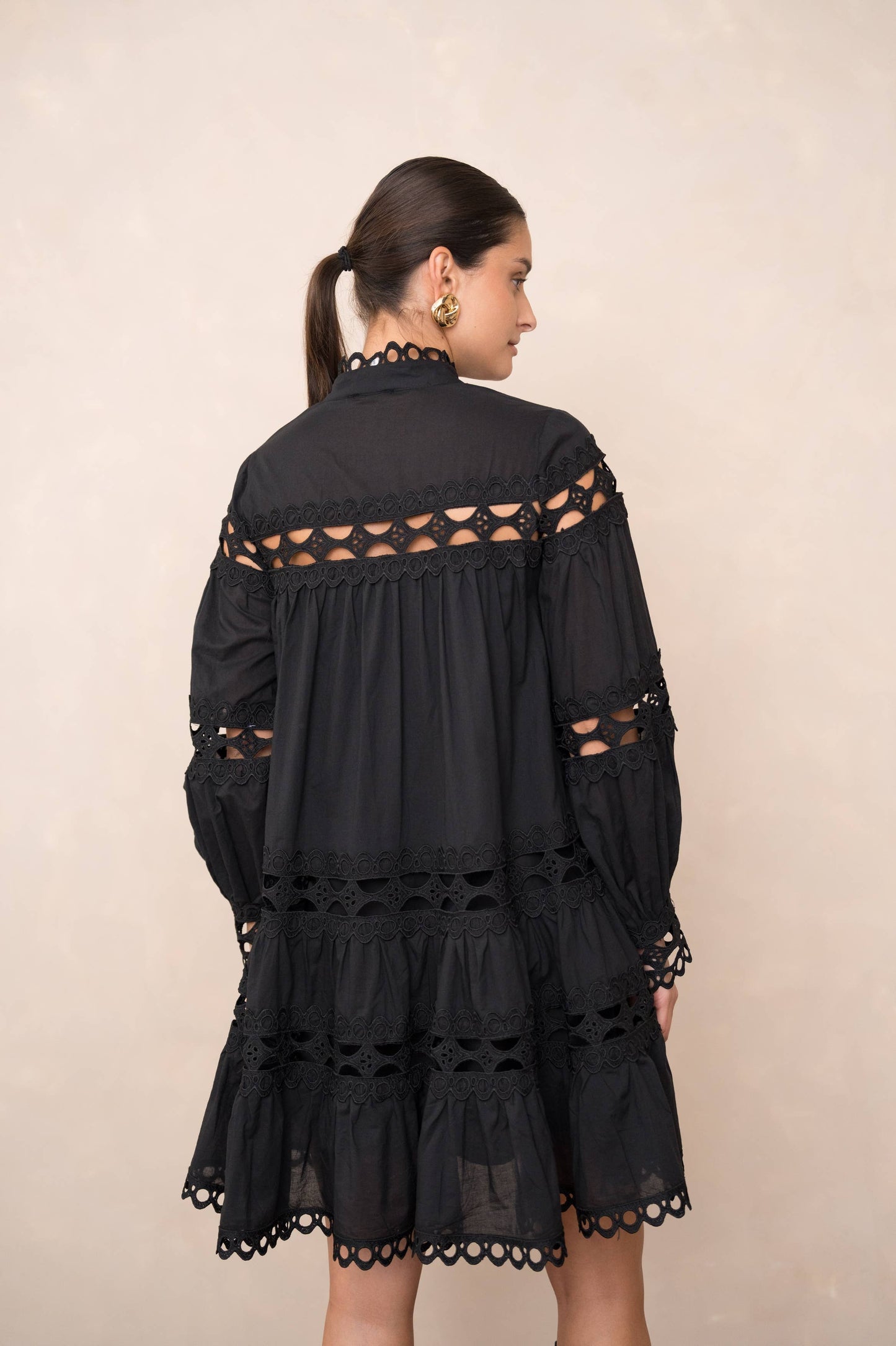 Robe courte Ellie en coton ajouré - 81033