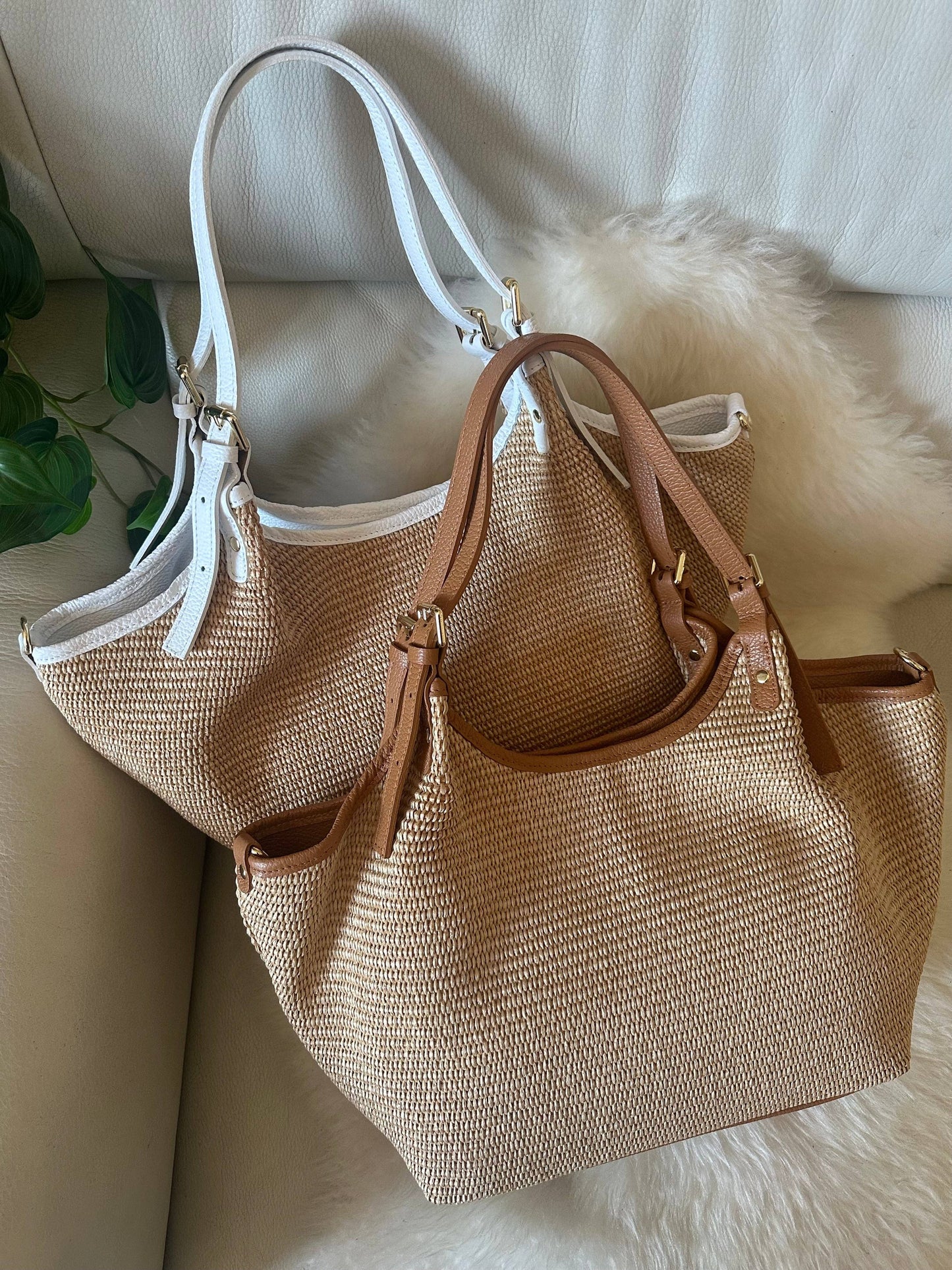 Sac à bandoulière Thaï en raphia et cuir véritable: Noir