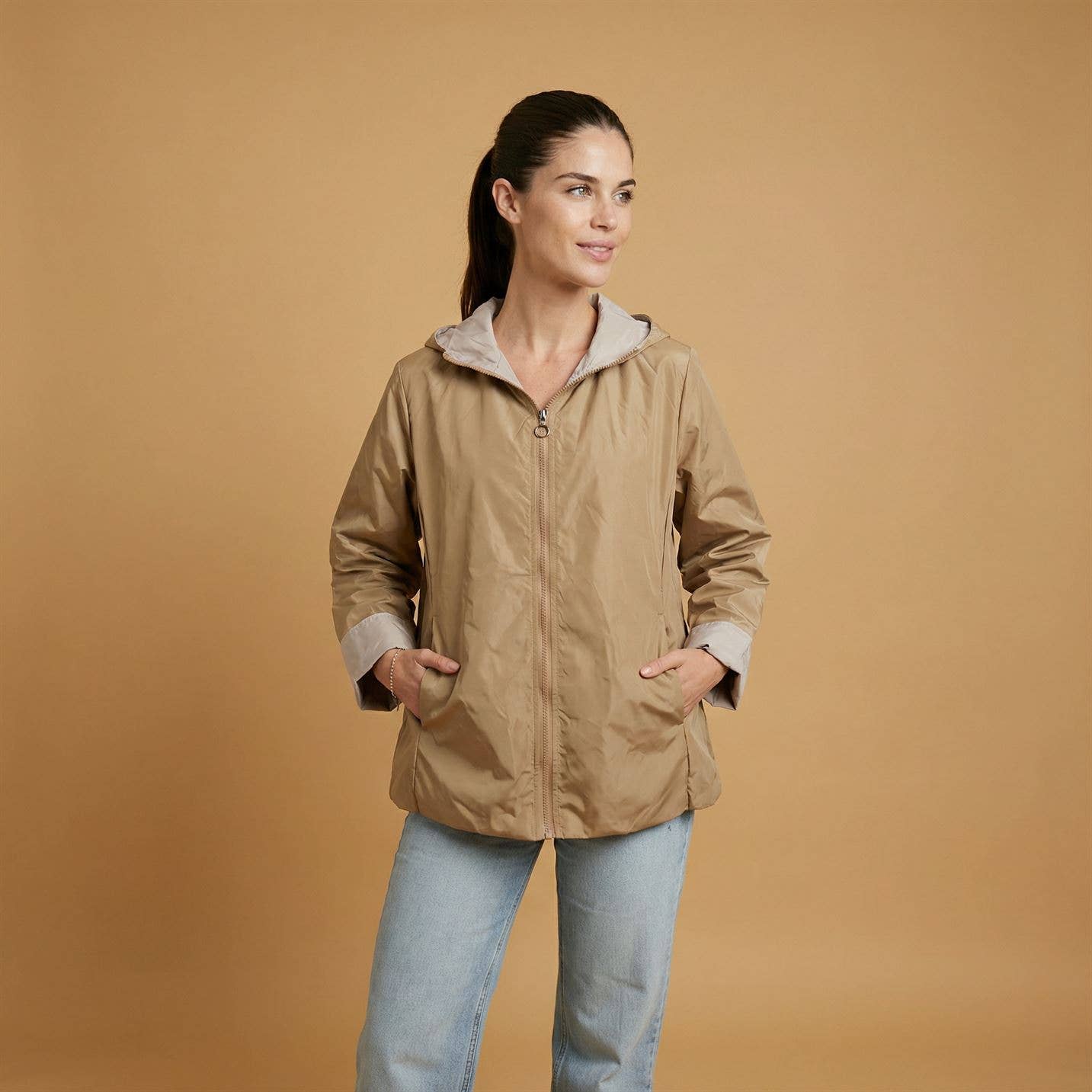 Veste imperméable à capuche HM7630