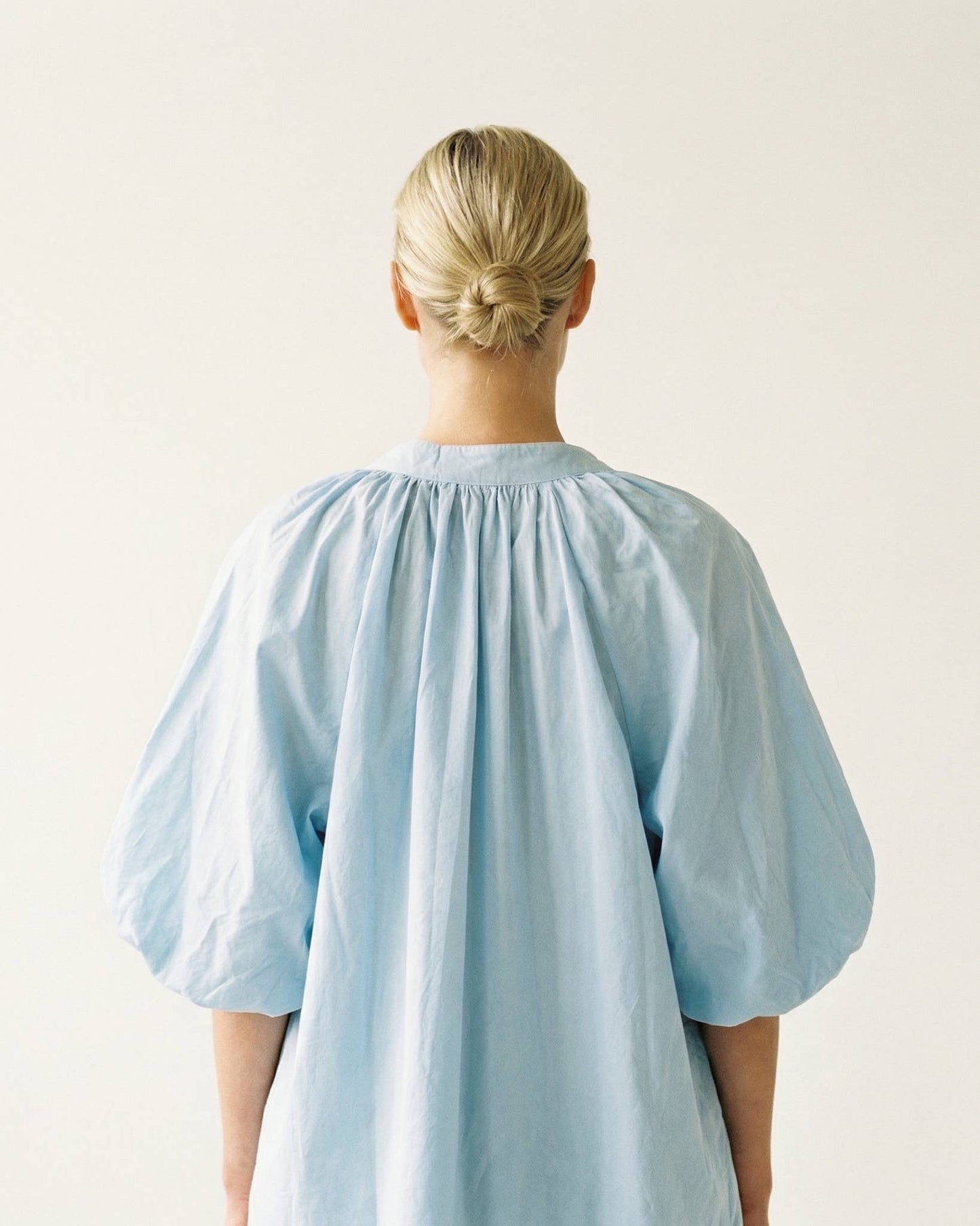 Blouse col V manches courtes DB41029